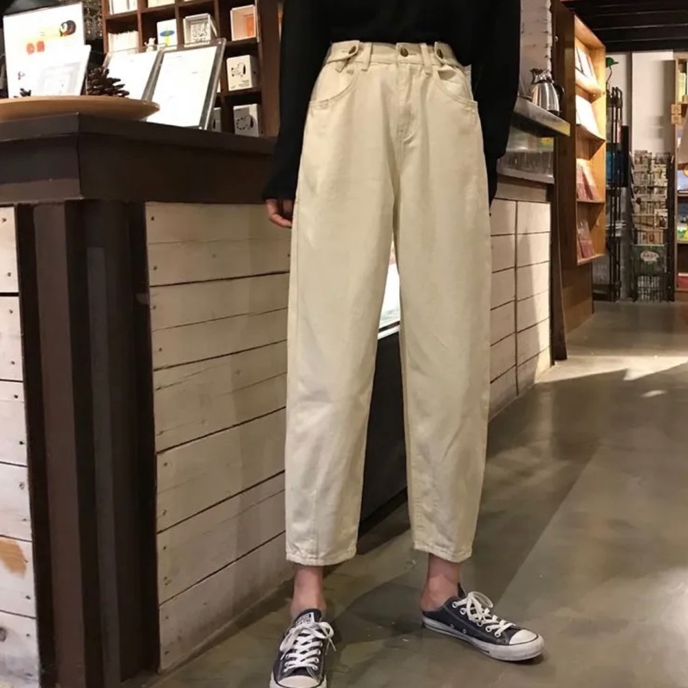 Yesstyle- Sisyphi - High-Waist Cropped Loose Fit Cropped Jeans